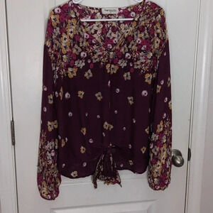 Impressions Women's Floral Blouse
